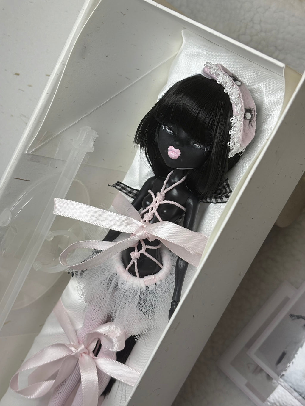 ~Pink blush doll & Deep black~𑣲𝄞