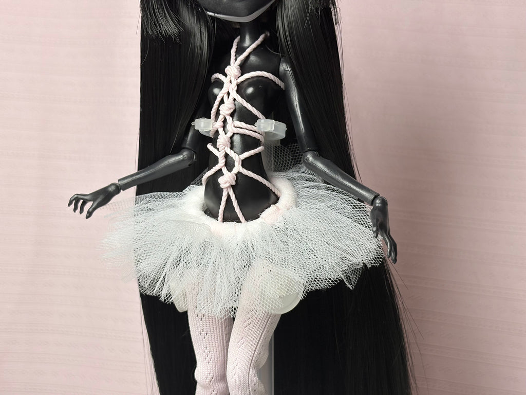 ~Pink blush doll & Deep black~𑣲𝄞