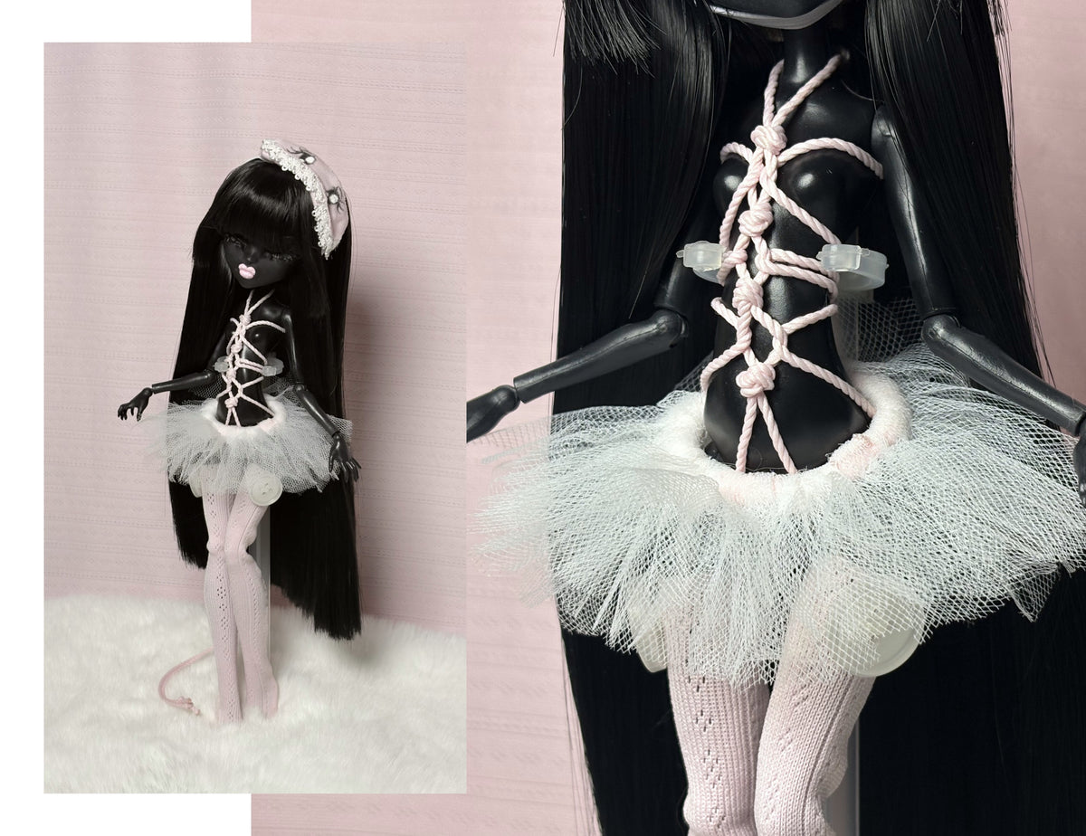 ~Pink blush doll & Deep black~𑣲𝄞