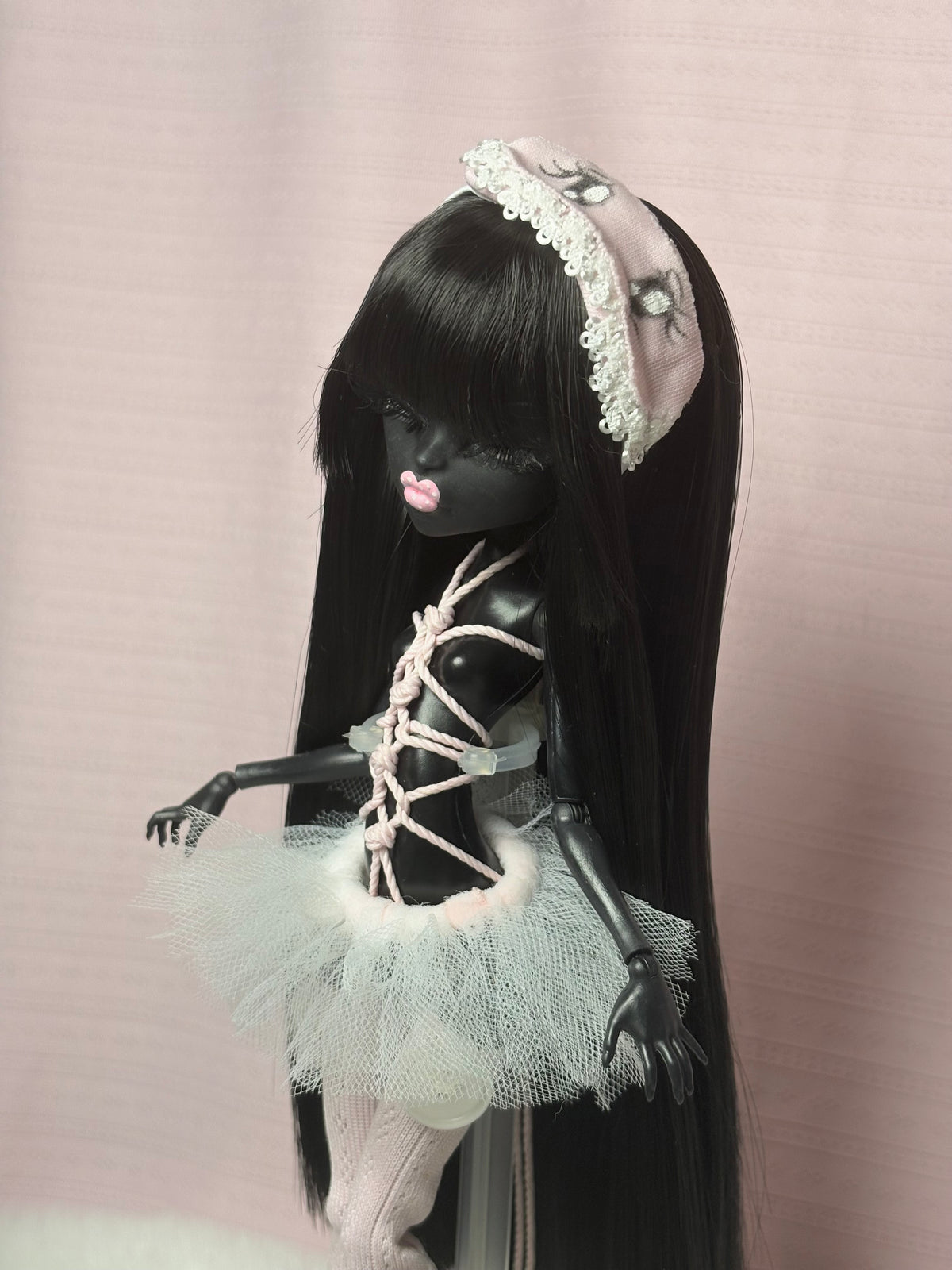 ~Pink blush doll & Deep black~𑣲𝄞