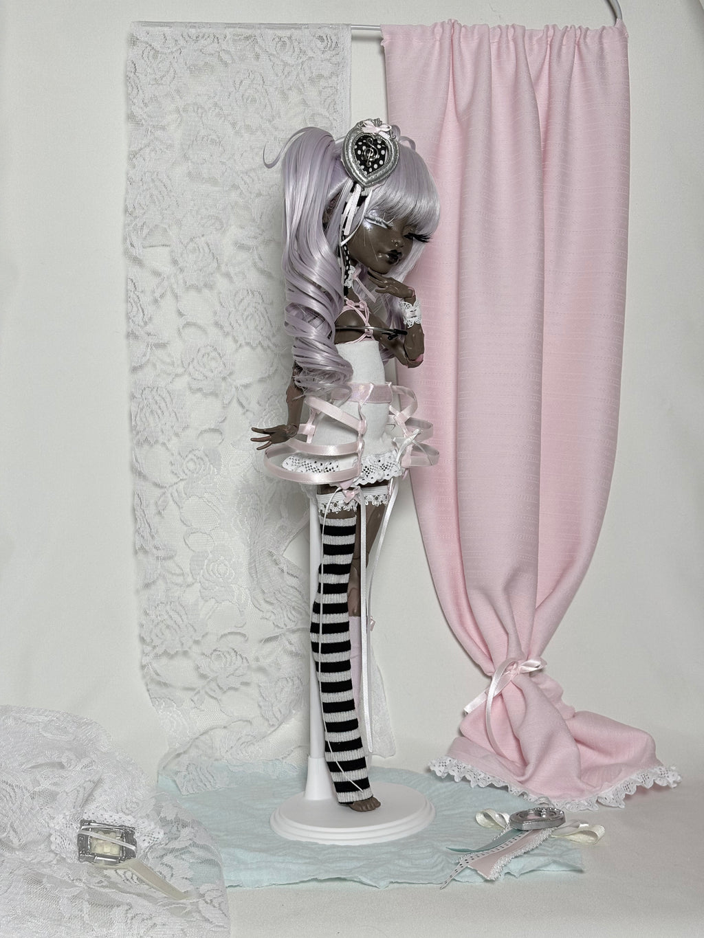 𑣲-Unique custom doll(one-of-a-kind) : ᴾᵘʳᵖˡᵉ ʷⁱᵗʰ ᵖᵉᵗᵗⁱᶜᵒᵃᵗ