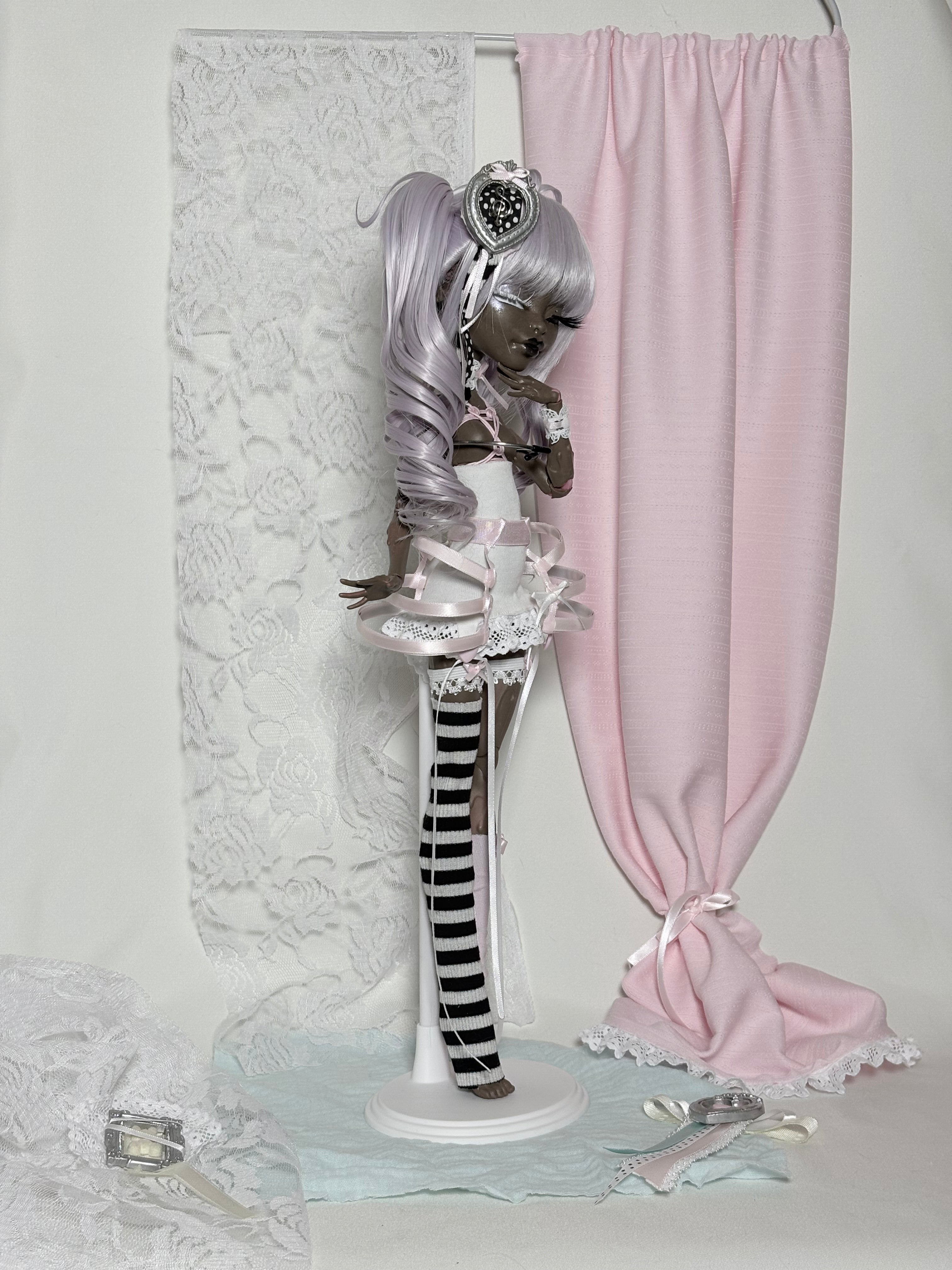 𑣲-Unique custom doll(one-of-a-kind) : ᴾᵘʳᵖˡᵉ ʷⁱᵗʰ ᵖᵉᵗᵗⁱᶜᵒᵃᵗ