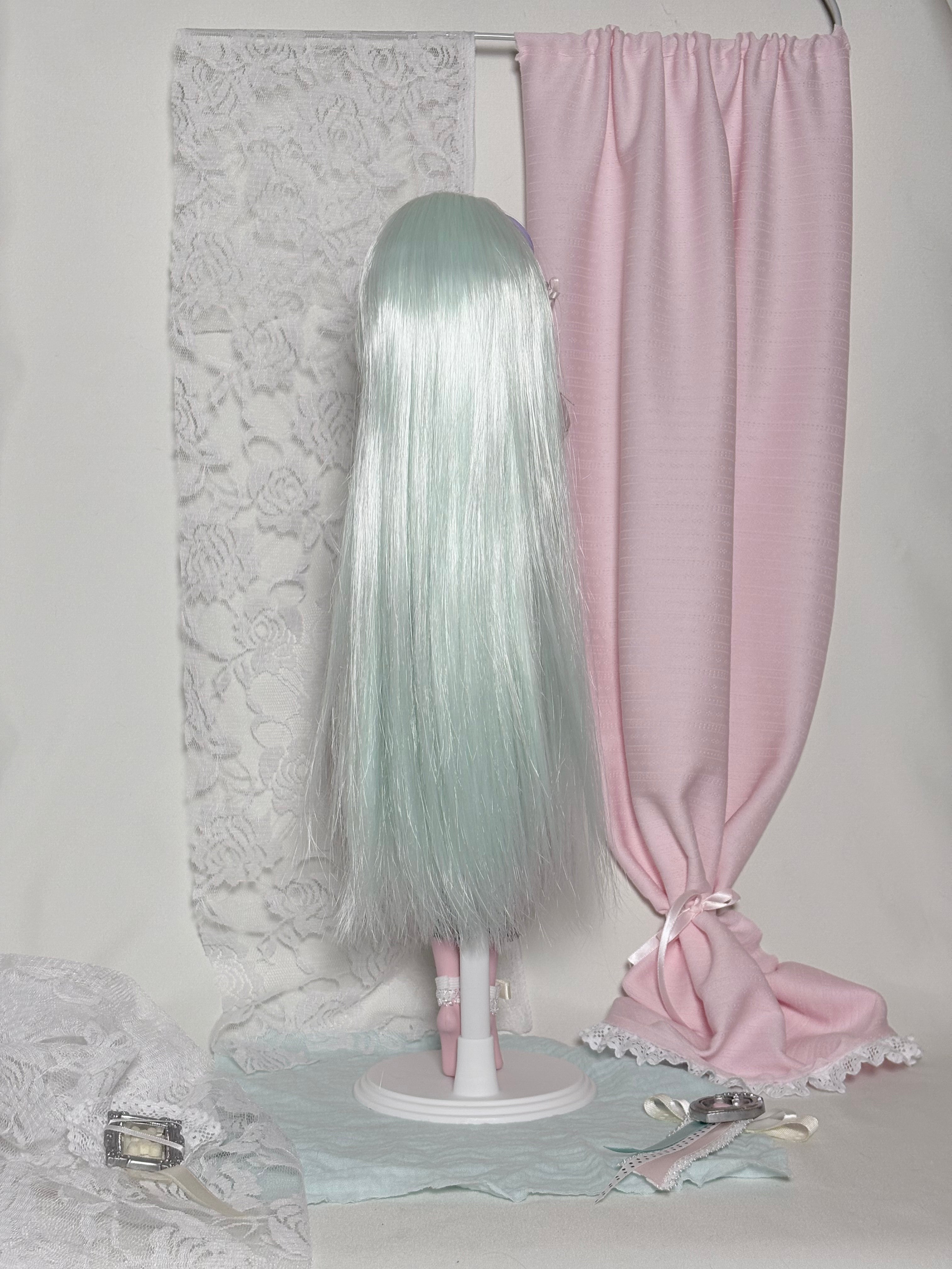 𑣲-Unique custom doll(one-of-a-kind):ᴾⁱⁿᵏⁱᵉ ᵐⁱⁿᵗ⁻ᵇˡᵘᵉ ʰᵃⁱʳ ᵈᵒˡˡʸ