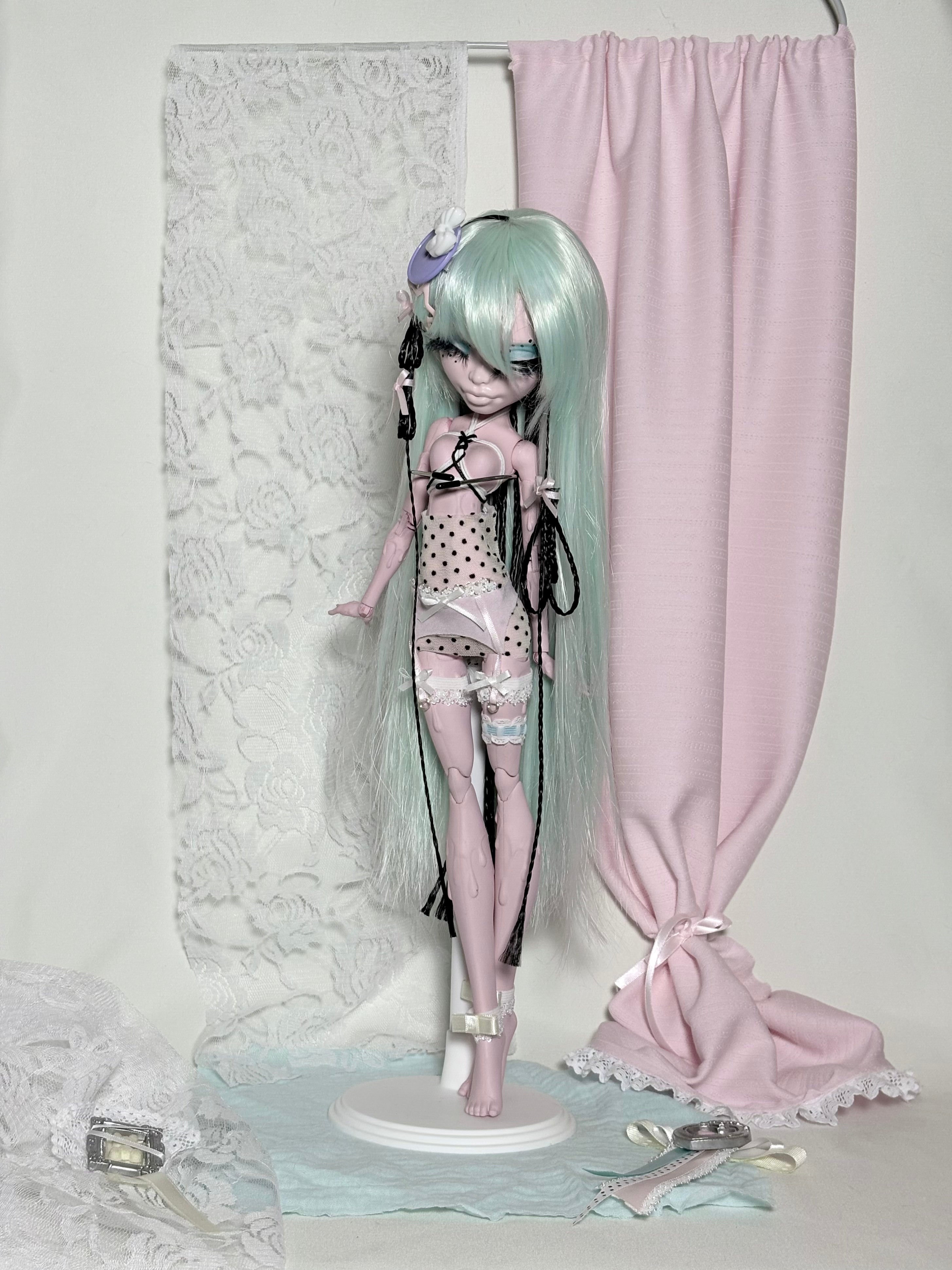 𑣲-Unique custom doll(one-of-a-kind):ᴾⁱⁿᵏⁱᵉ ᵐⁱⁿᵗ⁻ᵇˡᵘᵉ ʰᵃⁱʳ ᵈᵒˡˡʸ