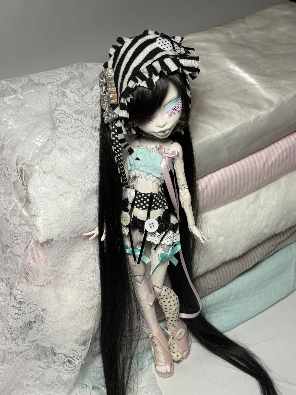 𑣲-Unique custom doll(one-of-a-kind piece): Petticoat Black doll