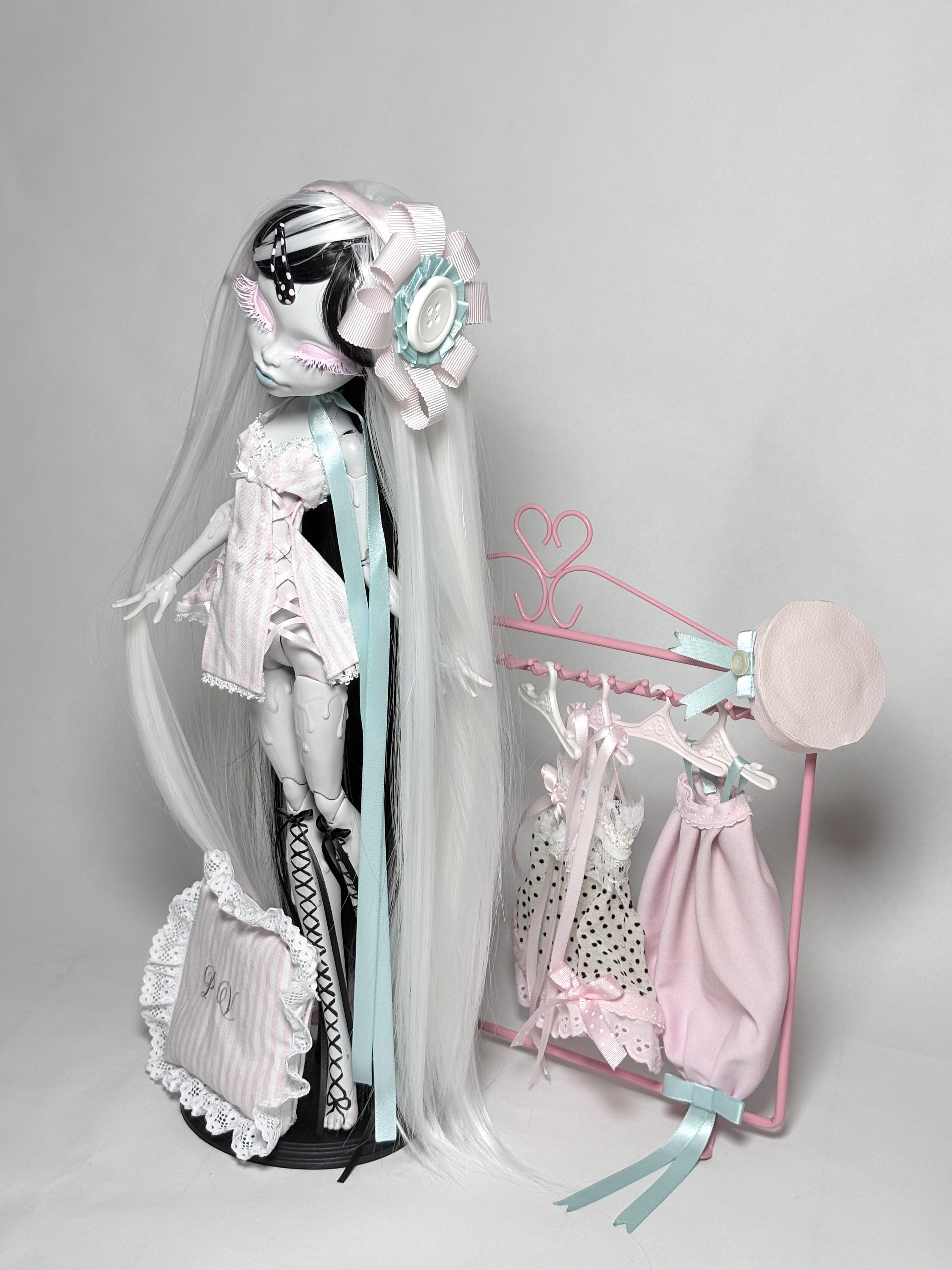 𑣲-Unique custom doll(one-of-a-kind piece) : Sleepover~Themed Dolly